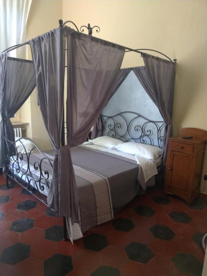 Dimora Castello Dei Conti Bed & Breakfast Trinita  Exterior photo